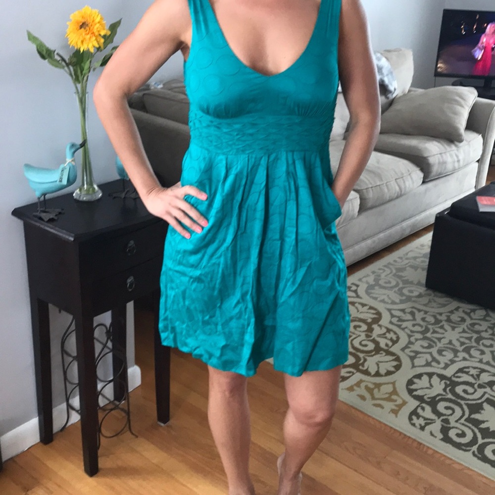 Summer dress v neck